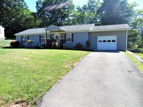 Berva Drive, Bradford, PA 16701 .